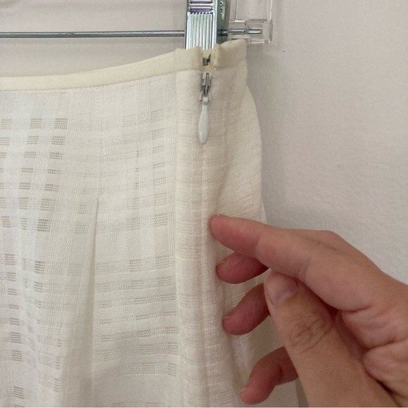 Vince Women’s cotton preppy white pleated skirt size 12. New with tags! 😍 - Picture 9 of 11